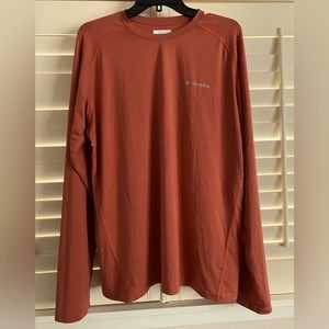 Columbia long sleeve Tee